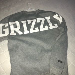 Rare Grizzly crew neck